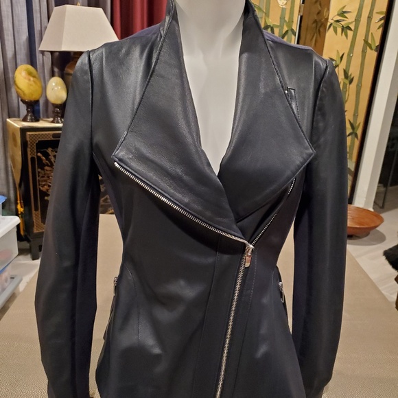 Via Spiga Jackets & Blazers - Via Spiga Womens Lighweight Leather Ponte Jacket